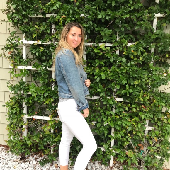 Meet your Posher, Sasarah - Picture 1 of 1